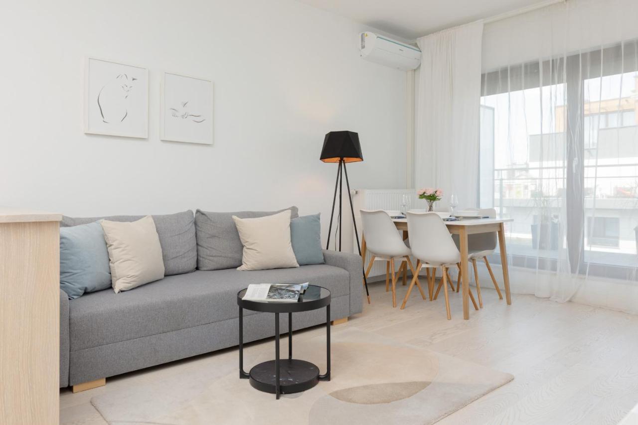 Sarmacka Apartment With Balcony Warsaw Wilanow By Noclegi Renters Экстерьер фото