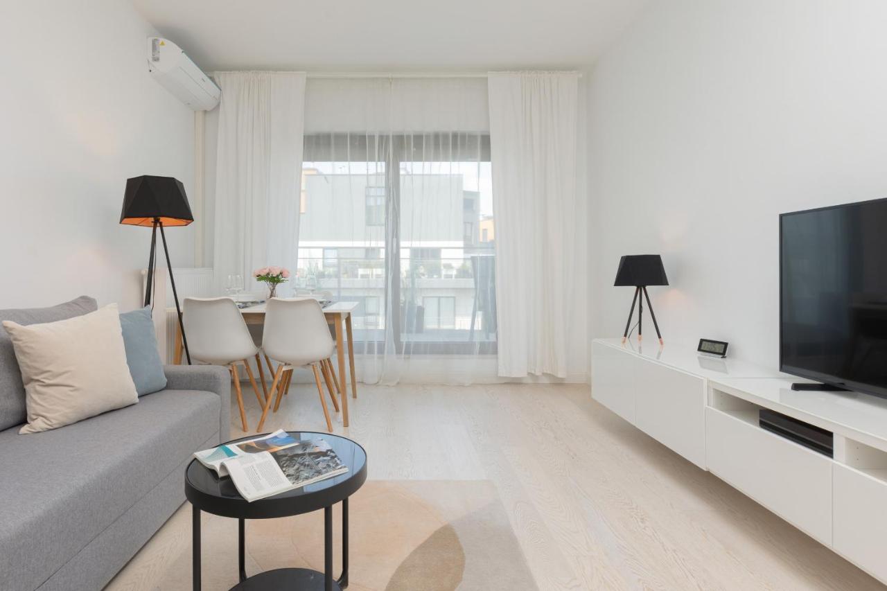 Sarmacka Apartment With Balcony Warsaw Wilanow By Noclegi Renters Экстерьер фото