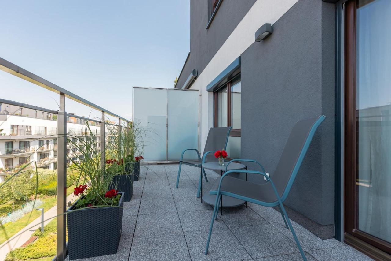 Sarmacka Apartment With Balcony Warsaw Wilanow By Noclegi Renters Экстерьер фото
