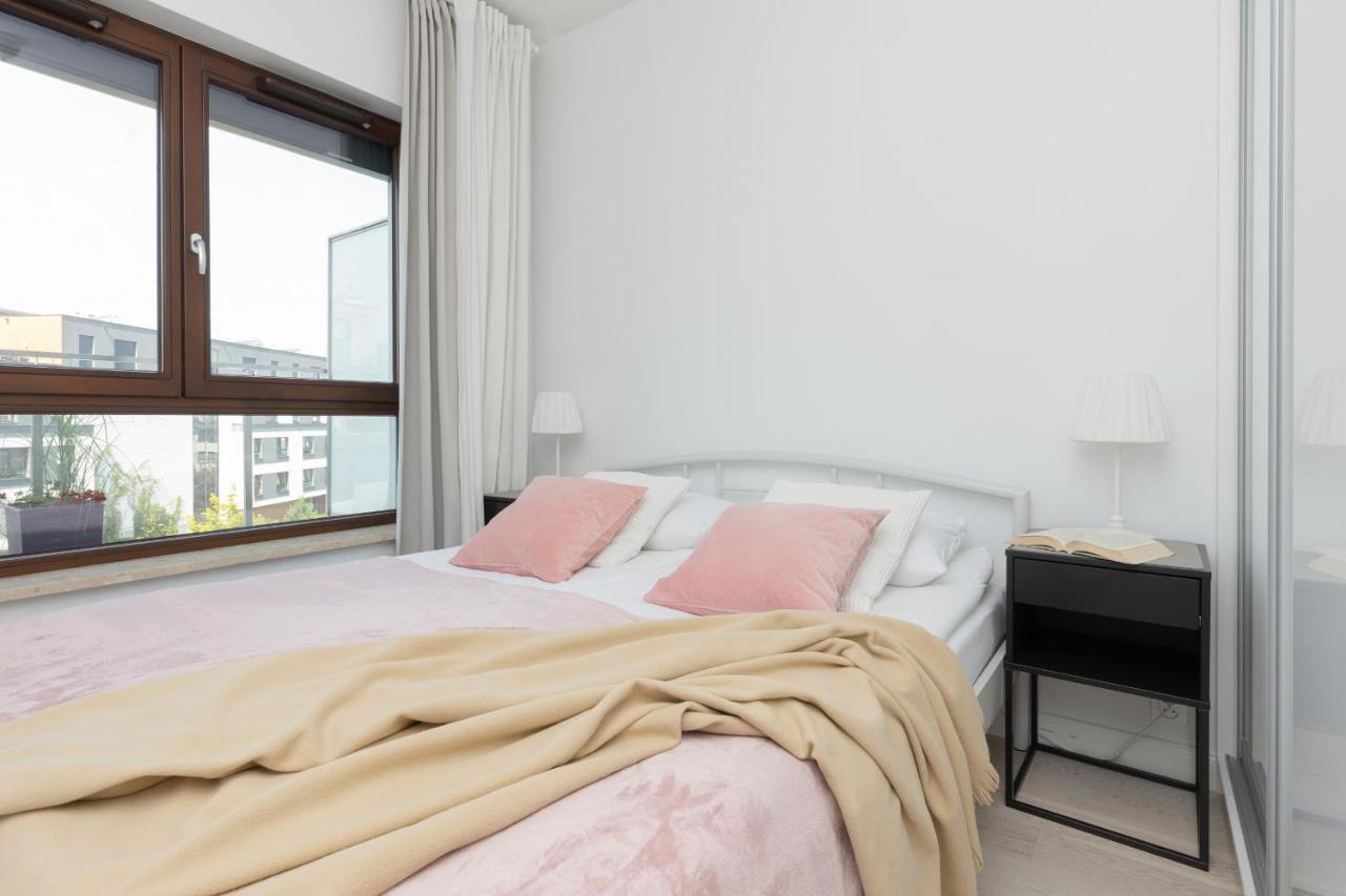 Sarmacka Apartment With Balcony Warsaw Wilanow By Noclegi Renters Экстерьер фото