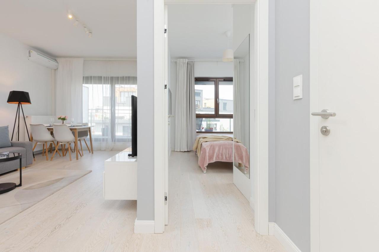 Sarmacka Apartment With Balcony Warsaw Wilanow By Noclegi Renters Экстерьер фото